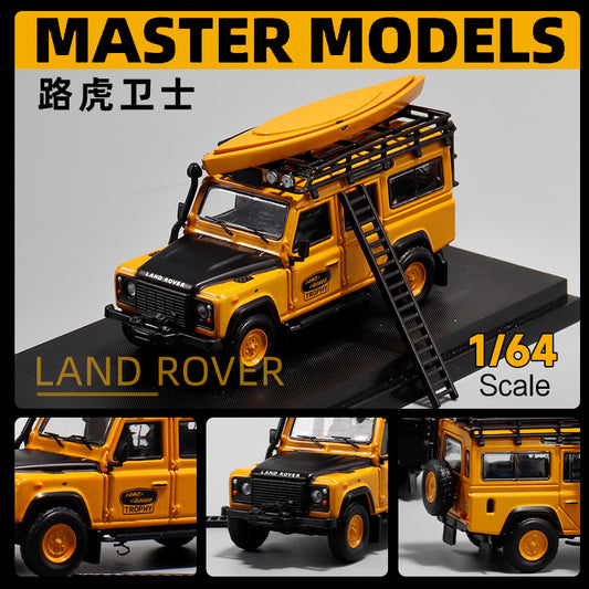 Master Model 1:64 Land Rover Defender 110 Camel Trophy Edition Black Hood with Roof Rack + Kayak + Ladder
