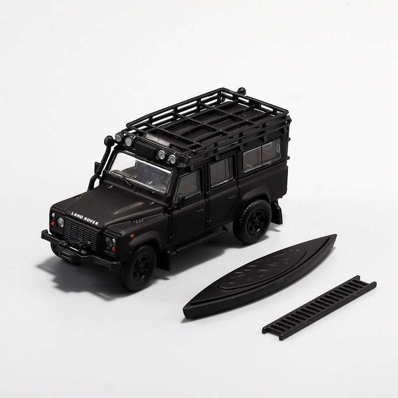 Master Model 1:64 Land Rover Defender 110 Matt Black Edition with Roof Rack + Kayak + Ladder
