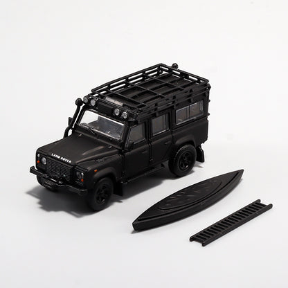 Master Model 1:64 Land Rover Defender 110 Matt Black Edition with Roof Rack + Kayak + Ladder