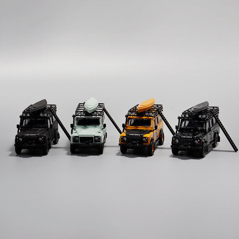 Master Model 1:64 Land Rover Defender 110 Matt Black Edition with Roof Rack + Kayak + Ladder