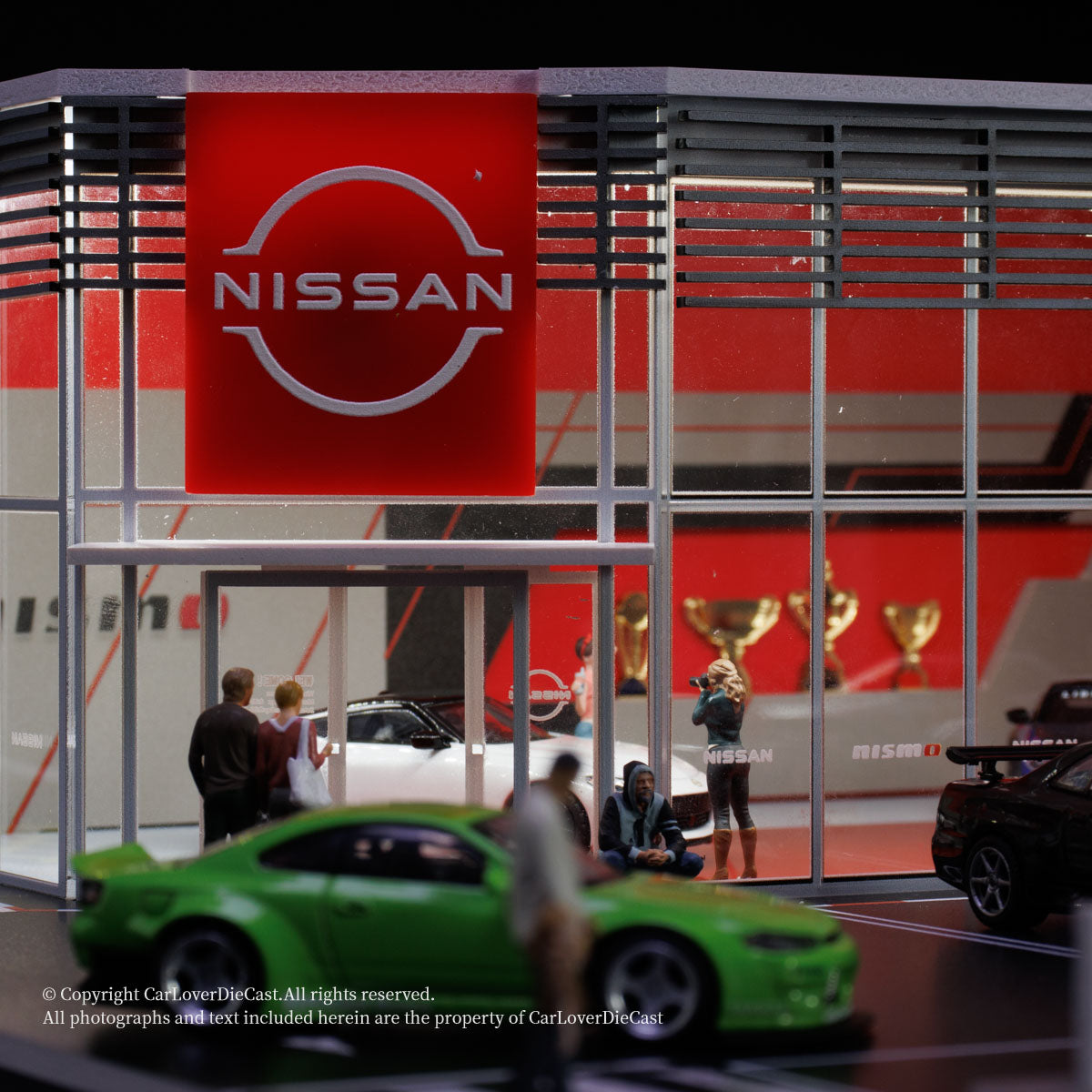 G-Fans 1:64 Nissan NISMO Architectural Scene Model LED Light Diorama with Car Parking Lot