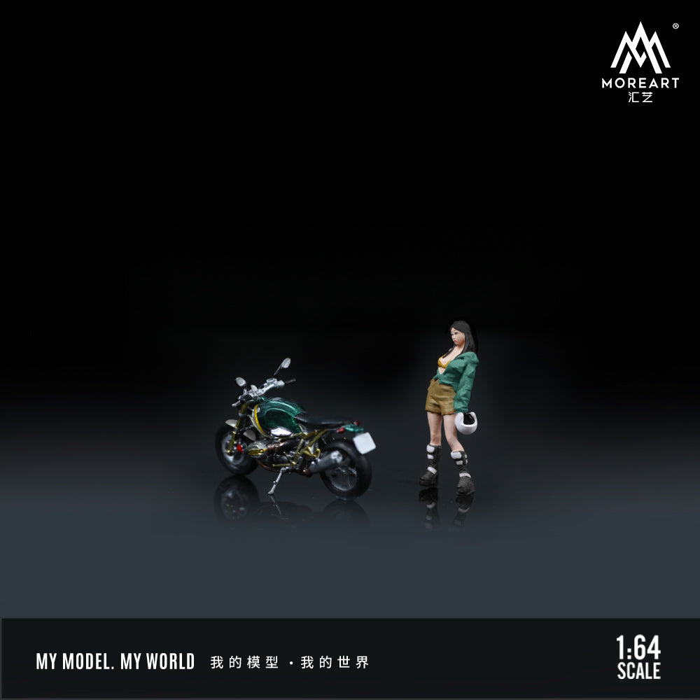 MoreArt 1:64 BMW R NineT Green Motorcycle Pretty Woman Figure Set (1 Motorcycle + 1 Figure)