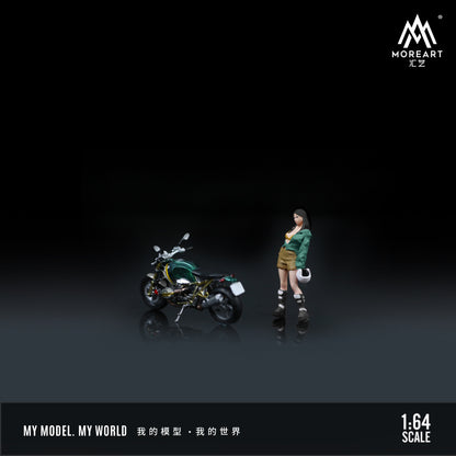 MoreArt 1:64 BMW R NineT Green Motorcycle Pretty Woman Figure Set (1 Motorcycle + 1 Figure)