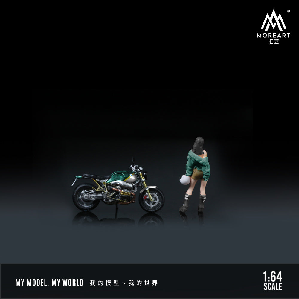 MoreArt 1:64 BMW R NineT Green Motorcycle Pretty Woman Figure Set (1 Motorcycle + 1 Figure)