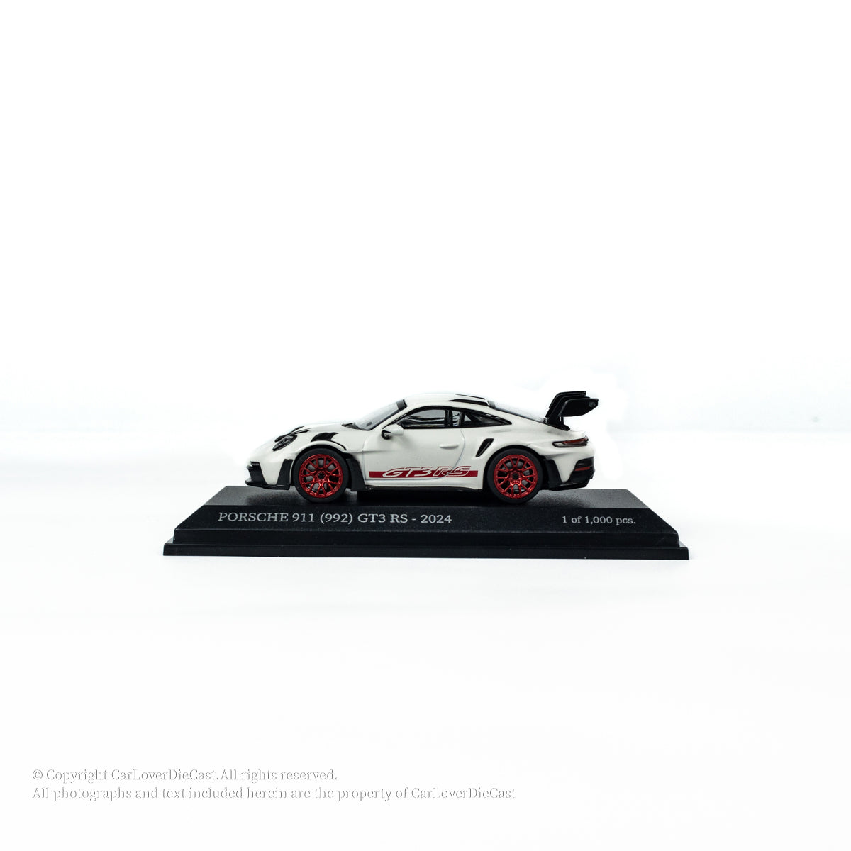 MINICHAMPS 1:64 PORSCHE 911 (992) GT3 RS - 2024 - WHITE W RED DECOR EXCLUSIVE FOR CLDC
