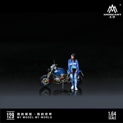 MoreArt 1:64 BMW R NineT Blue Motorcycle Pretty Woman Figure Set (1 Motorcycle + 1 Figure)