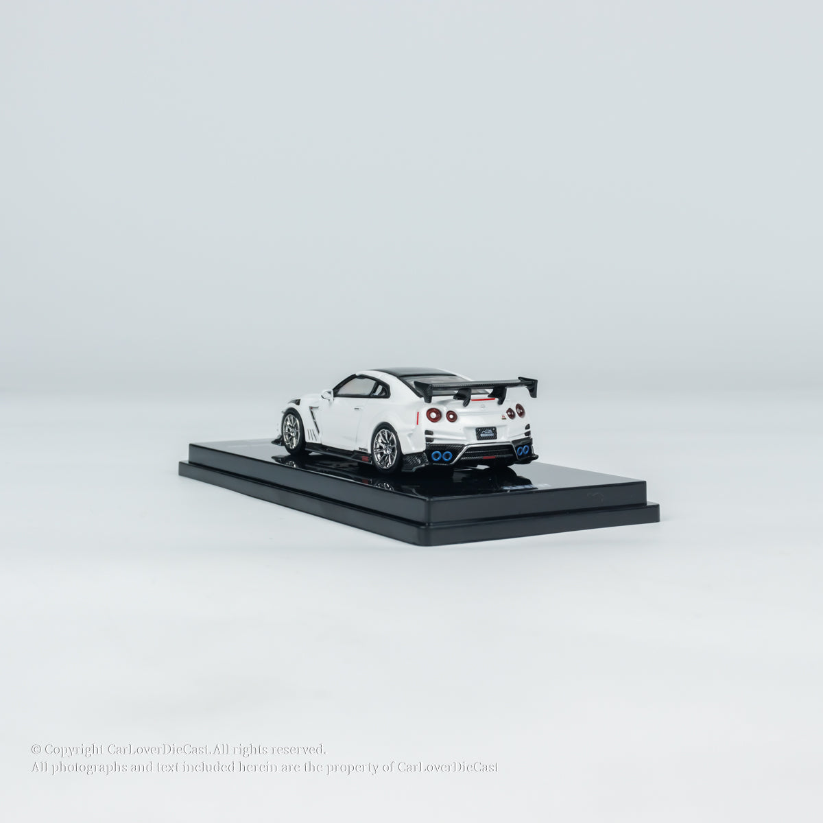 INNO64 1:64 NISSAN GT-R (R35) TOP SECRET Tokyo Auto Salon 2021 (IN64-R35TS-TAS2021)