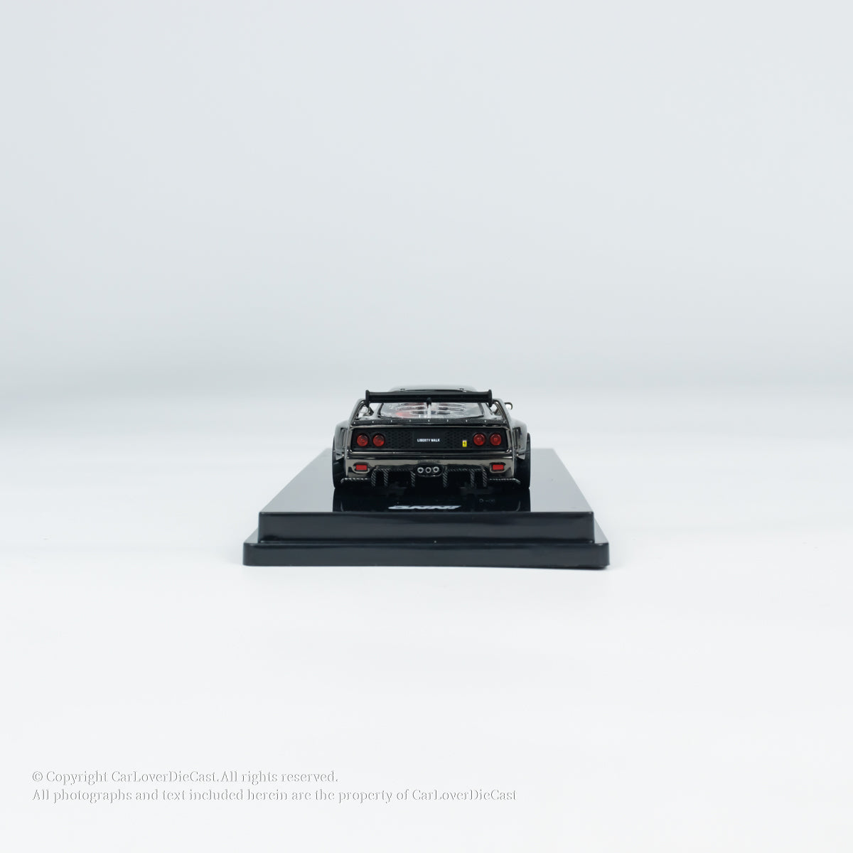 INNO64 1:64 Ferrari LBWK F40 Chrome Black (Chance of a Chase Car) (IN64-LBWKF40-CHB)