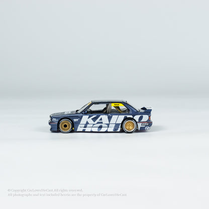 Mini GT 1:64 BMW M3 (E30) Kaido Works V1 KaidoHouse (KHMG154)