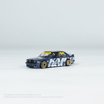 Mini GT 1:64 BMW M3 (E30) Kaido Works V1 KaidoHouse (KHMG154)