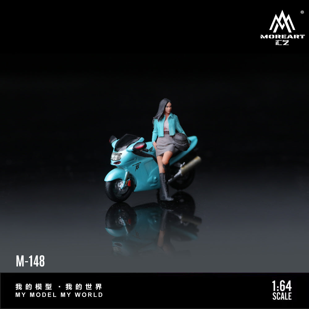 MoreArt 1:64 Honda CBR 1100XX Sky Blue Motorcycle Doll Set (1 Motorcycle + 1 Figure)