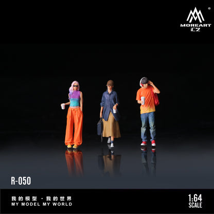 MoreArt 1:64 Cup Holding Shopping Doll Set (3 Figures Set)