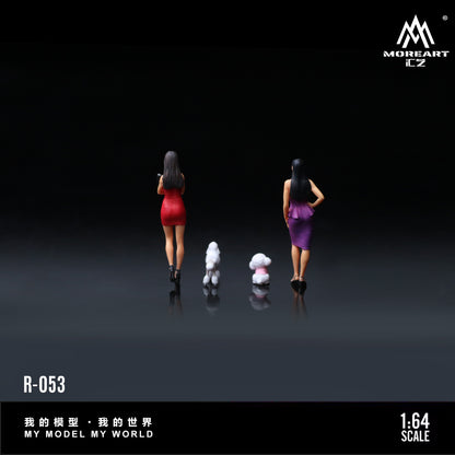 MoreArt 1:64 Dog Walking Girl Doll A Set (2 Women + 2 Dogs Figures Set)