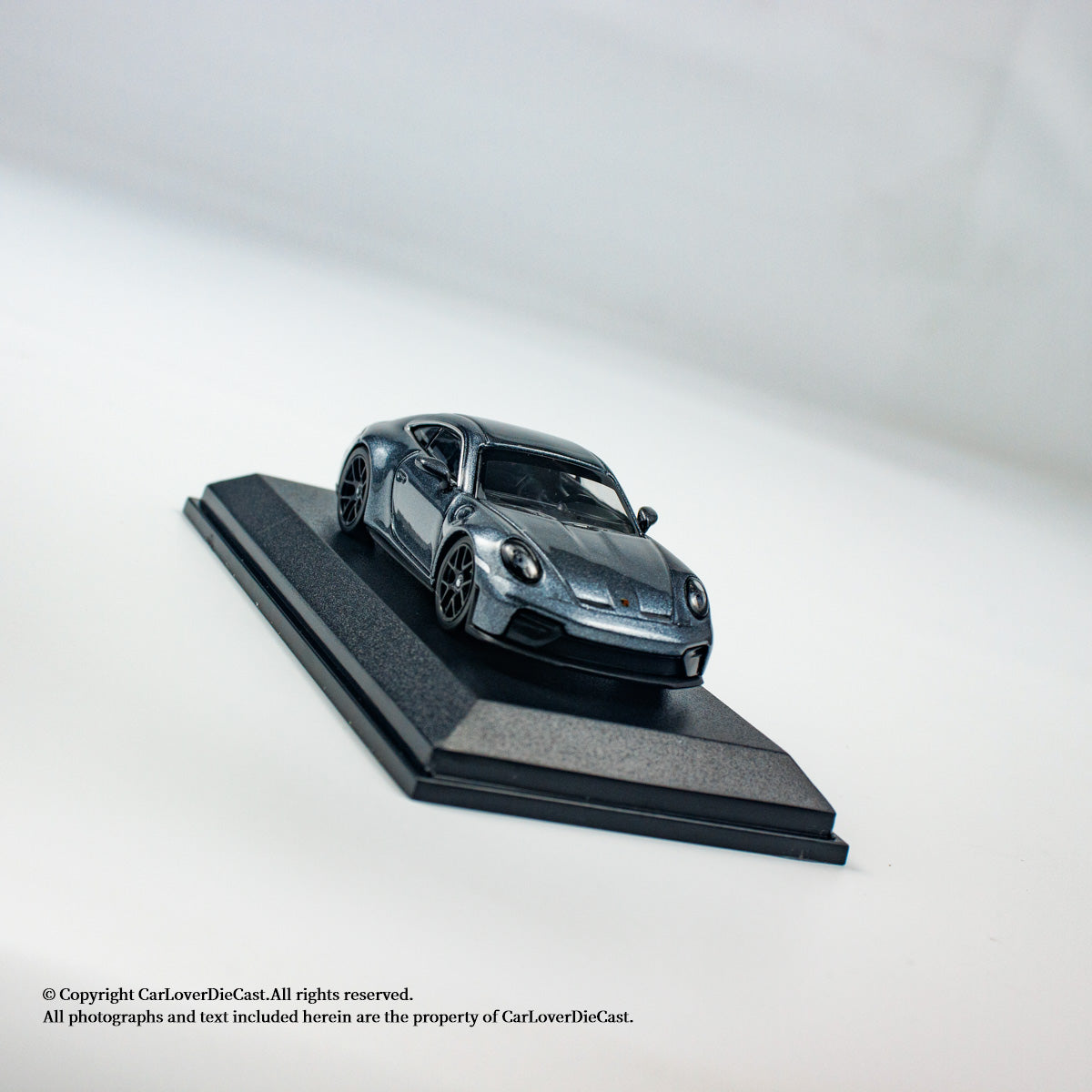 MINICHAMPS 1:64 PORSCHE 911 (992.2) GT3 TOURING - 2025 - GREY METALLIC - EXCLUSIVE FOR CLDC