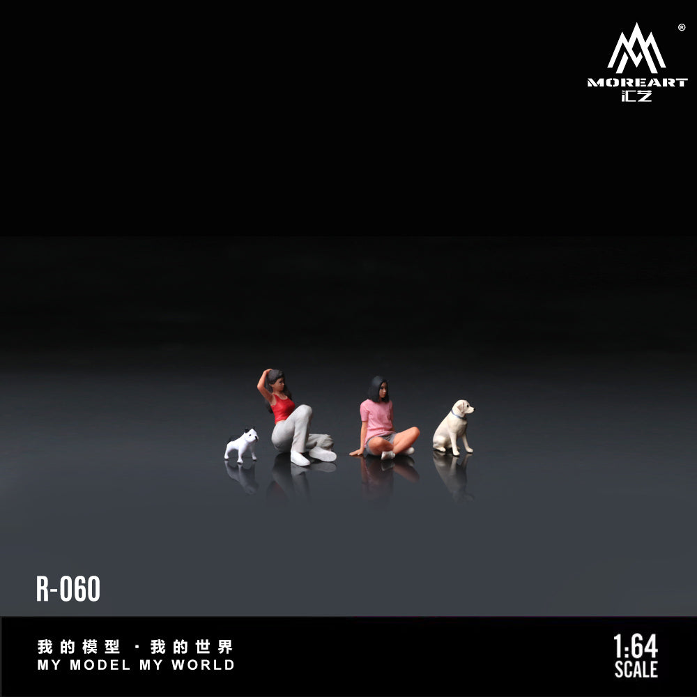 MoreArt 1:64 Dog Walking Girl Doll C Set (2 Women + 2 Dogs Figures Set)