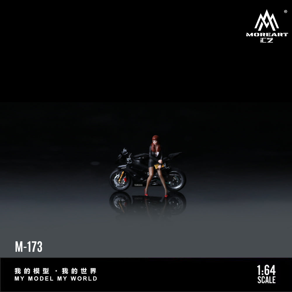 MoreArt 1:64 Yamaha R6 Black Pretty Girl Motorcycle Doll Set (1 Motorcycle + 1 Figure)