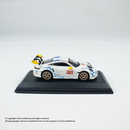 MINICHAMPS 1:64 PORSCHE 911 (992) GT3 RS - 2024 - WHITE W YELLOW ACCENTS  - EXCLUSIVE FOR CLDC