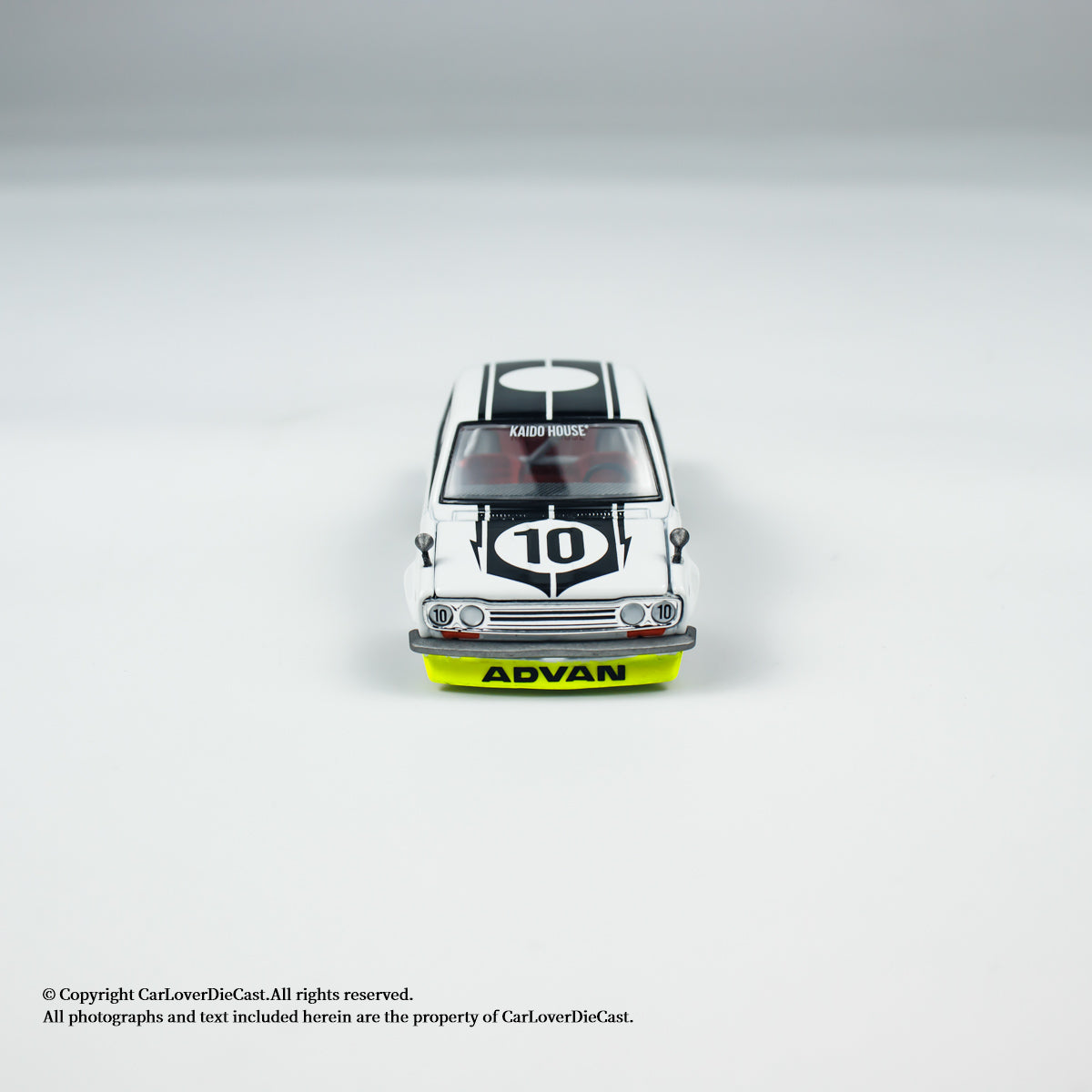 Mini GT 1:64 Datsun 510 Street Team XMM V1 Kaido KaidoHouse (KHMG176)
