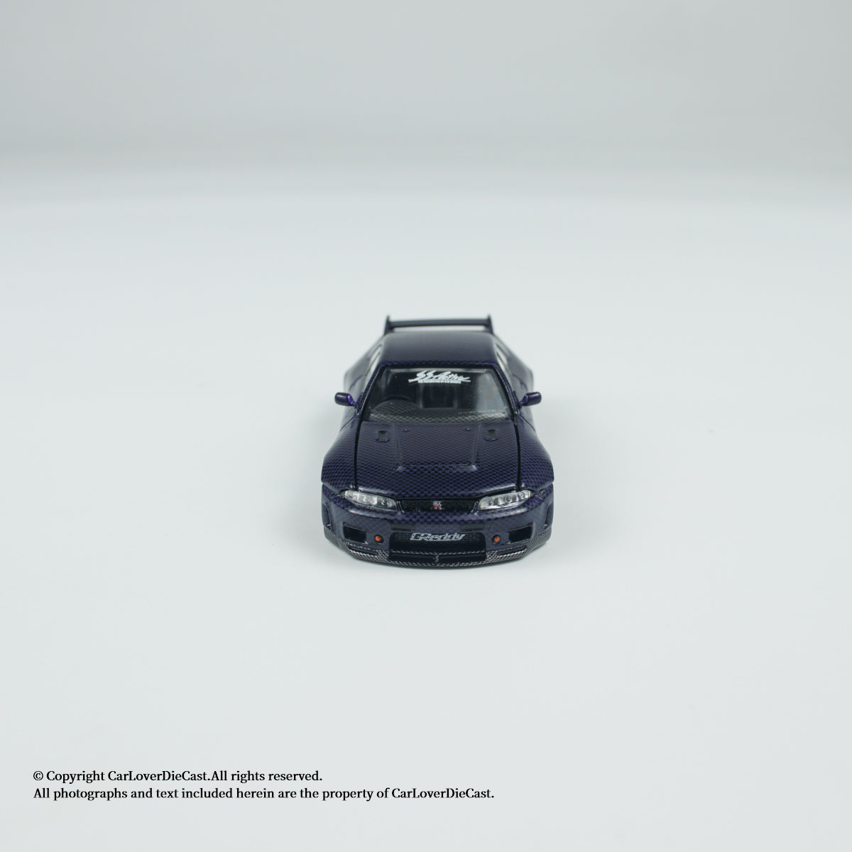 Mini GT 1:64 Nissan Skyline GT-R (R33) Active Carbon R V2 Kaido Kaidohouse (KHMG163)
