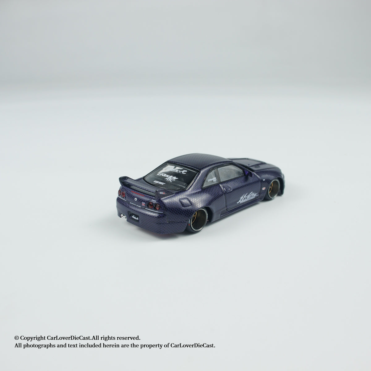Mini GT 1:64 Nissan Skyline GT-R (R33) Active Carbon R V2 Kaido Kaidohouse (KHMG163)