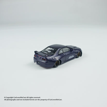 Mini GT 1:64 Nissan Skyline GT-R (R33) Active Carbon R V2 Kaido Kaidohouse (KHMG163)