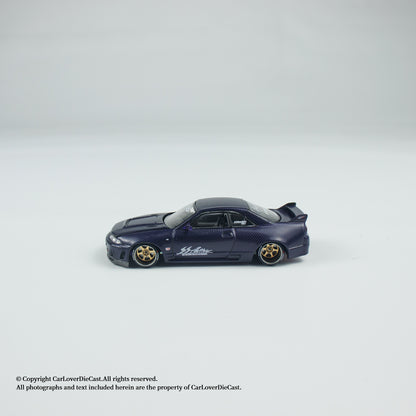 Mini GT 1:64 Nissan Skyline GT-R (R33) Active Carbon R V2 Kaido Kaidohouse (KHMG163)
