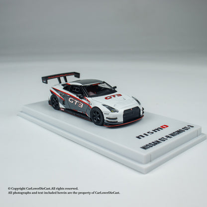 Kyosho 1:64 NISSAN GT-R NISMO GT-3 (White / Presentation) (MOTN LED Base Compatible)