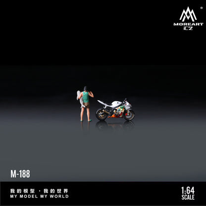 MoreArt 1:64 Yamaha R6 Joker Motorcycle Doll Set (1 Motorcycle + 1 Figure)