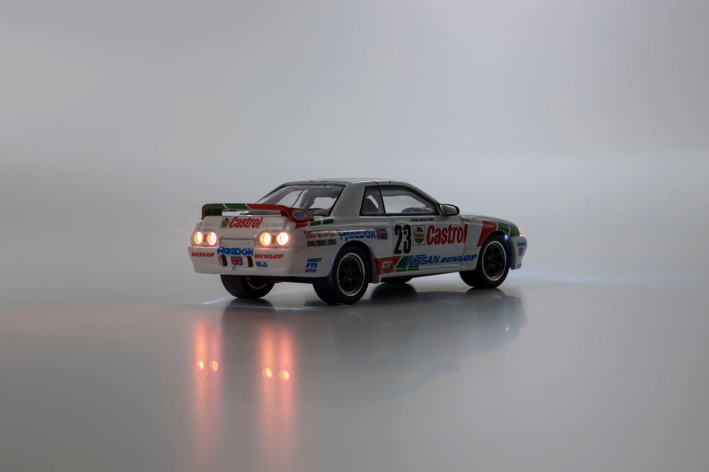 Kyosho 1:64 Nissan Castrol Skyline GT-R(R32) Gr.A 1990#23 with LED (MOTN LED Base Compatible and Required to Light On)