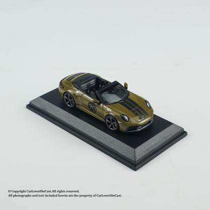 MINICHAMPS 1:64 PORSCHE 911 (992.2) CARRERA GTS CABRIOLET SPIRIT 70 - 2025 - Green - EXCLUSIVE FOR CLDC