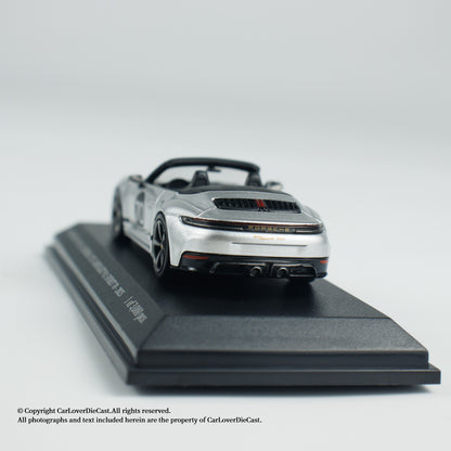 MINICHAMPS 1:64 PORSCHE 911 (992.2) CARRERA GTS CABRIOLET SPIRIT 70 - 2025 - Metallic Silver - EXCLUSIVE FOR CLDC