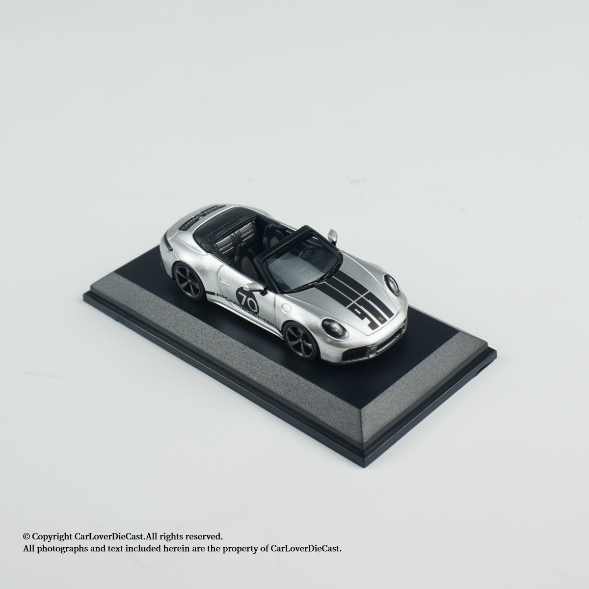 MINICHAMPS 1:64 PORSCHE 911 (992.2) CARRERA GTS CABRIOLET SPIRIT 70 - 2025 - Metallic Silver - EXCLUSIVE FOR CLDC