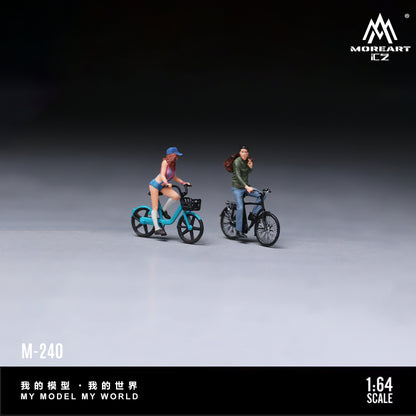 MoreArt 1:64 Bicycle Cycling Couple Figure Set (2 Cyclists and 2 Bicycles Set)