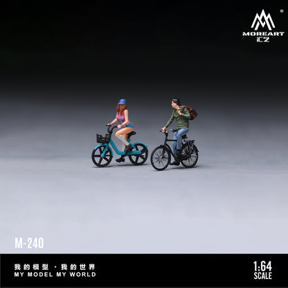MoreArt 1:64 Bicycle Cycling Couple Figure Set (2 Cyclists and 2 Bicycles Set)