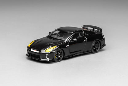 Motorhelix 1:64 Nissan GT-R R35 Pearl Black Customized Head Light Openable Front Hood Detailed Engine Official Licensed (Premium Box Packaging)