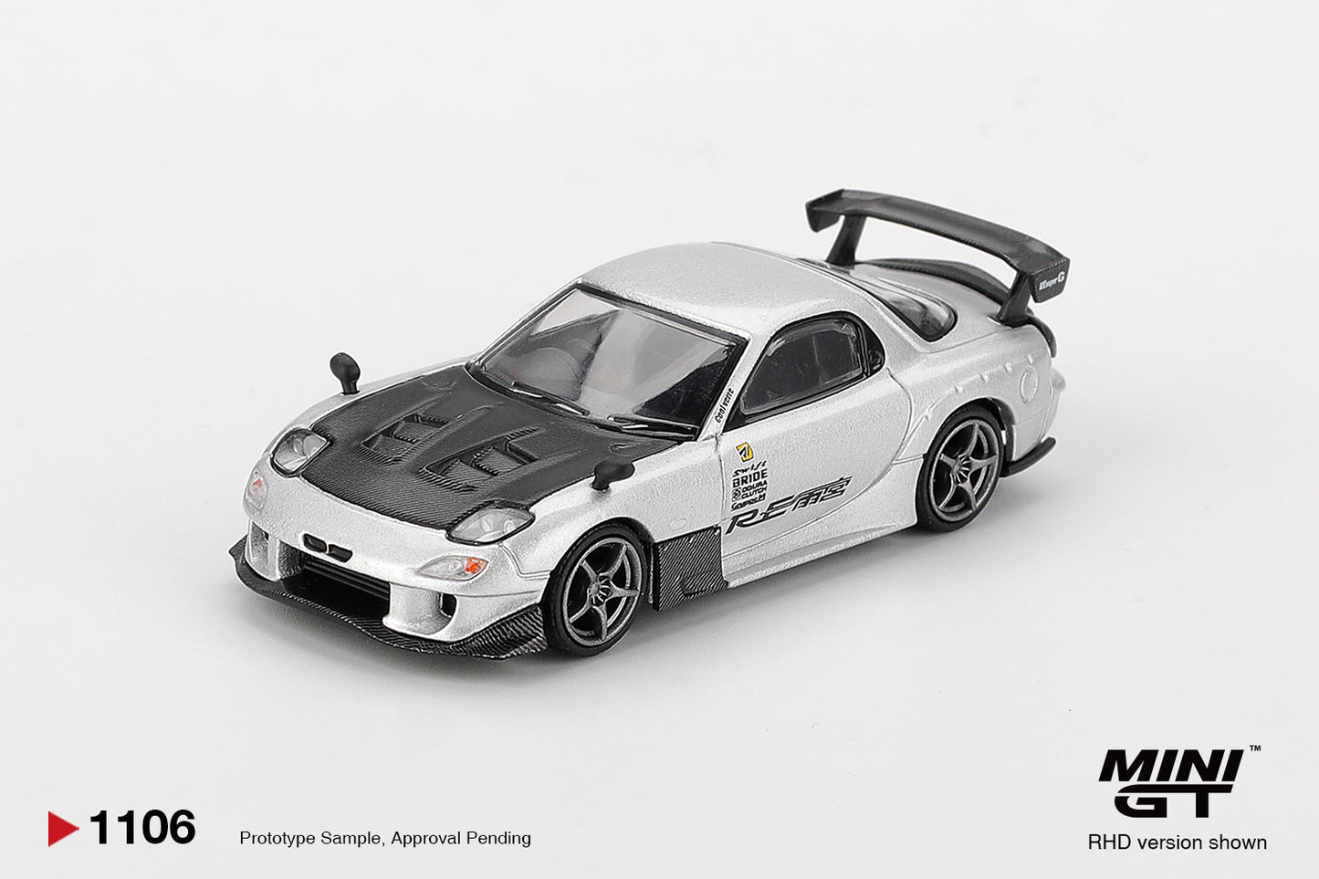 Mini GT 1:64 Mazda RX-7 RE-Amemiya Silver Metallic (MGT01106-CH)