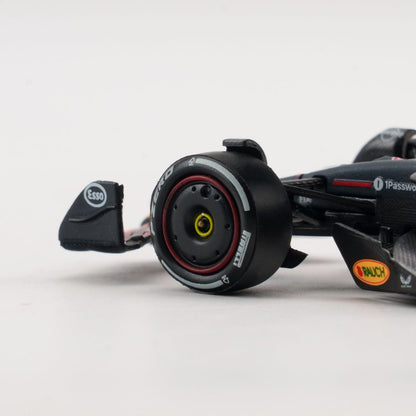 MINICHAMPS 1:64 ORACLE RED BULL RACING RB21 - MAX VERSTAPPEN - WINNER EMILIA-ROMAGNA GP 2025  With FIGURINE, 2X PITBOARD AND POSITION BOARD