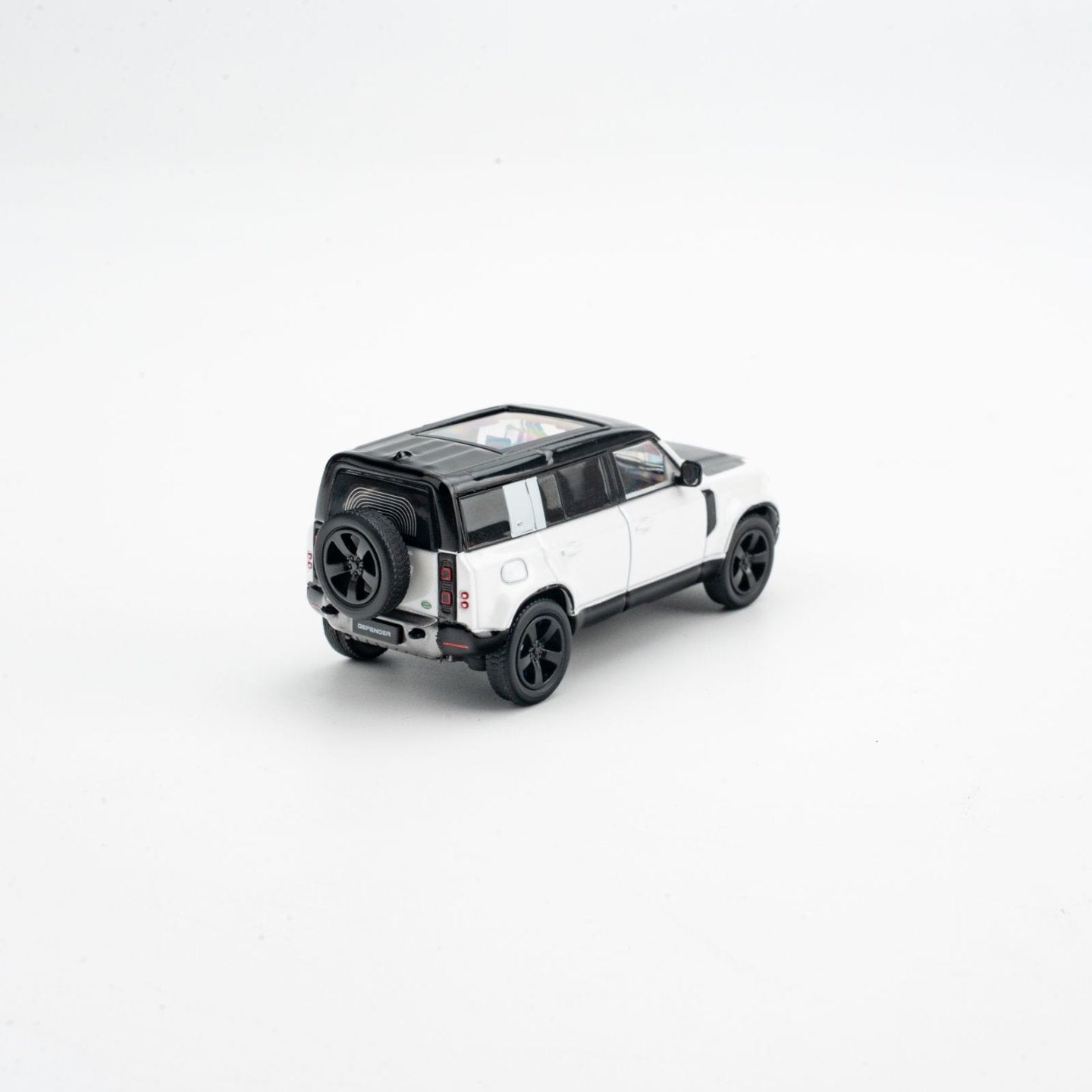 GCD X Enchery 1:64 Land Rover Defender 110 Black White Panda LHD