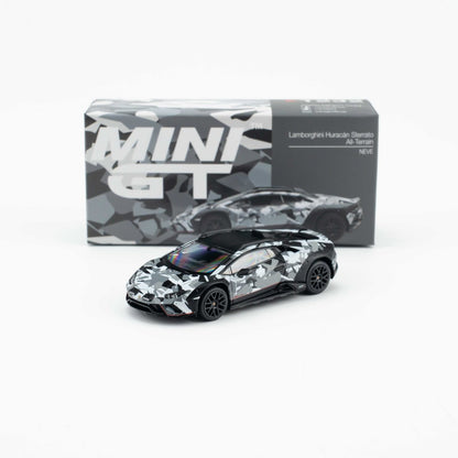 Mini GT 1:64 Lamborghini Huracán Sterrato All-Terrain Set (MGTS0026)