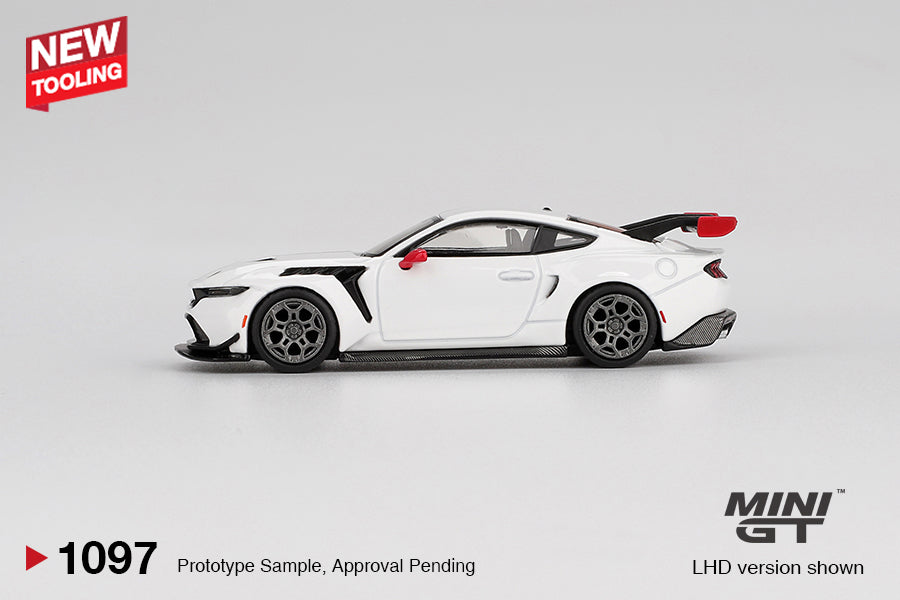 Mini GT 1:64 Ford Mustang GTD Spirit of America (MGT01097-CH)
