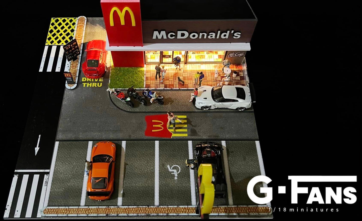 G-Fans 1/64 McDonalds Drive-Thru Volume 2 LED Light Diorama with Car Park Parking Lot
