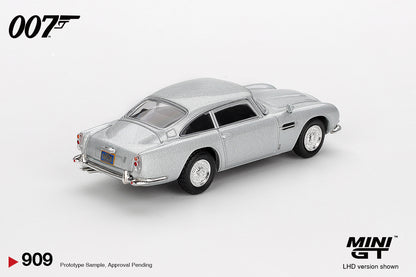Mini GT 1:64 Aston Martin DB5 “Casino Royale” in Blister Packaging English Version (MGT00909-007E)