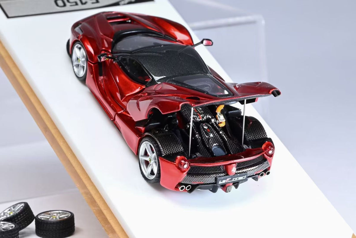 Street Buster 1:64 LaFerrari F150 Coupe Hard Top Rosso Maranello Metallic Red Openable Rear Hood Detailed Engine with Extra Wheel-Set