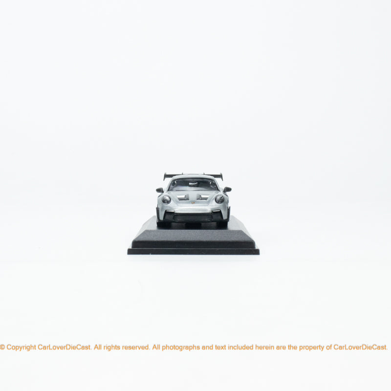 Minichamps x CLDC CarBook Vol. 2 Minichamps 1:64 Porsche 911 GT3 RS Glossy Varnish Diecast Car Model with Magazine (English Version)