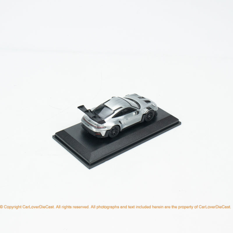 Minichamps x CLDC CarBook Vol. 2 Minichamps 1:64 Porsche 911 GT3 RS Glossy Varnish Diecast Car Model with Magazine (English Version)