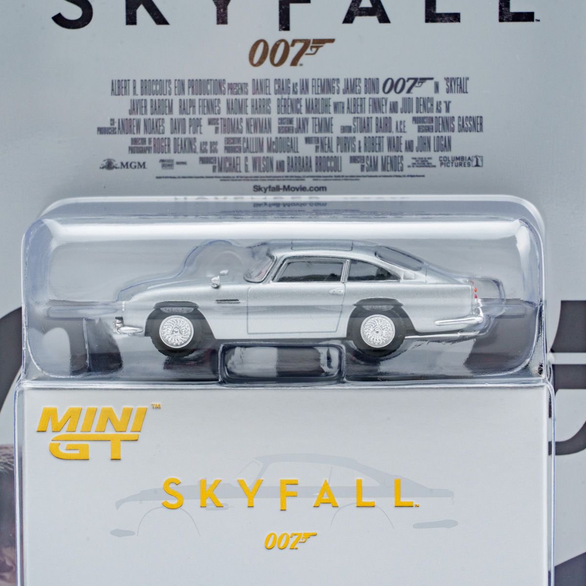 Mini GT 1:64 Aston Martin DB5 “Skyfall” – Battle Damaged Edition in Blister Packaging English Version (MGT00913-007E)