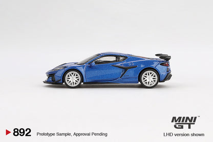 Mini GT 1:64 Chevrolet Corvette Z06 2023 Elkhart Lake Blue Metallic (MGT00892-CH)