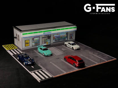G-Fans 1/64 Family Mart Convenience Store LED Light Diorama with Car Park Parking Lot