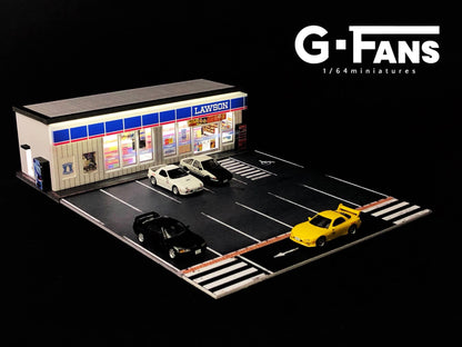 G-Fans 1/64 Lawson Convenience Store LED Light Diorama with Car Park Parking Lot