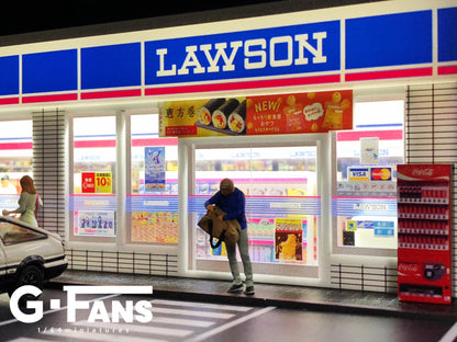 G-Fans 1/64 Lawson Convenience Store LED Light Diorama with Car Park Parking Lot